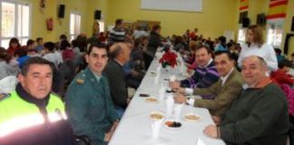 Fiesta navideña en el Centro de Día de Mayores de Lobón