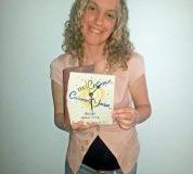 La escritora montijana Vanessa Cordero Duque recibe en Calamonte su primer premio en Novela Corta