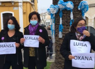 Acto homenaje a las víctimas de Violencia de Género en Puebla de la Calzada