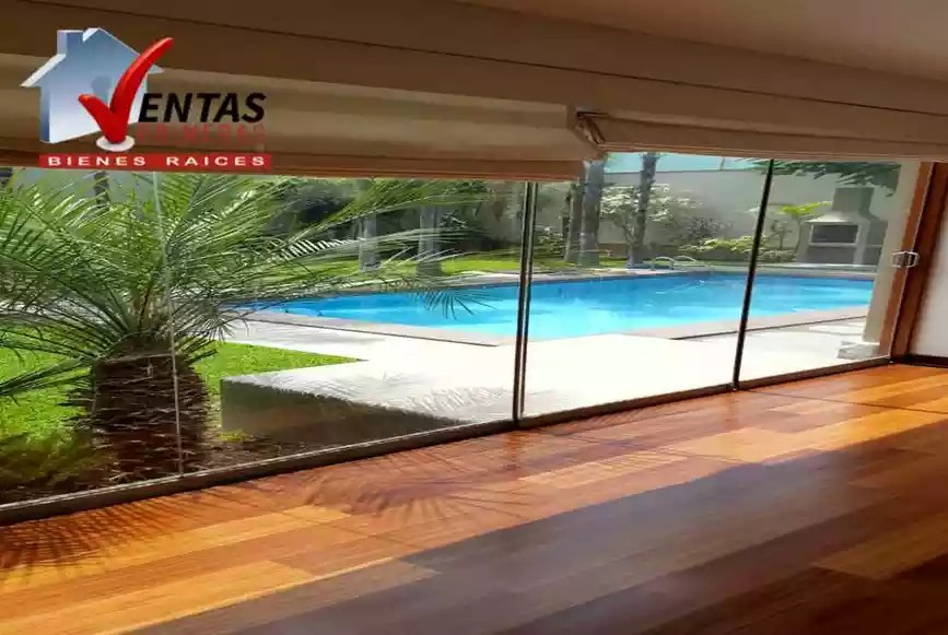 Casa Frente Parque en Rinconada