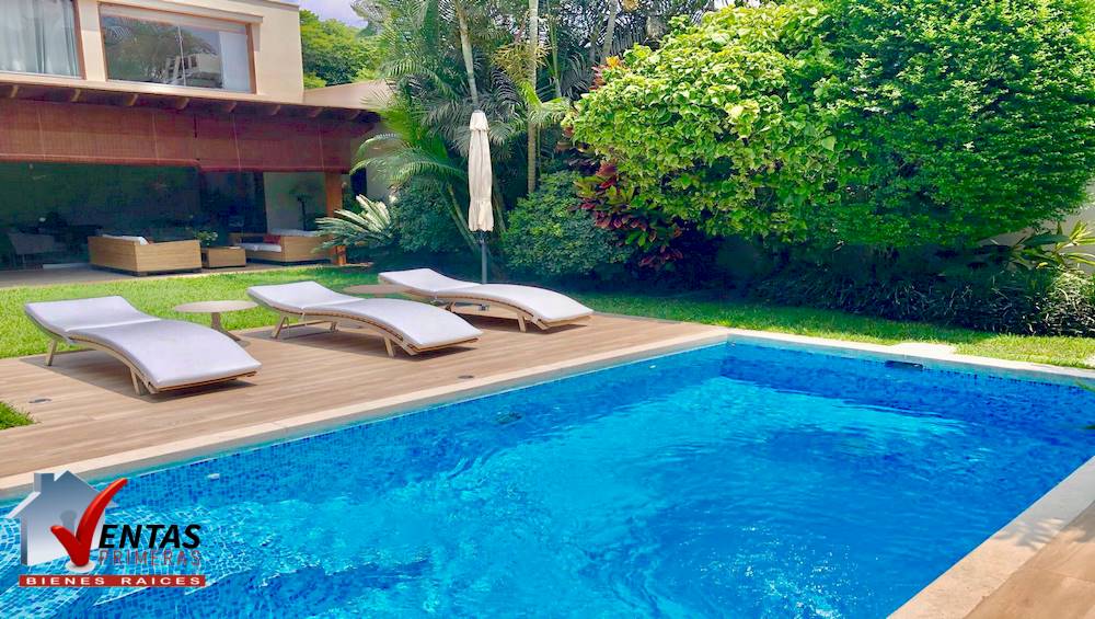 Venta de Casa en Condominio e Independiente moderna