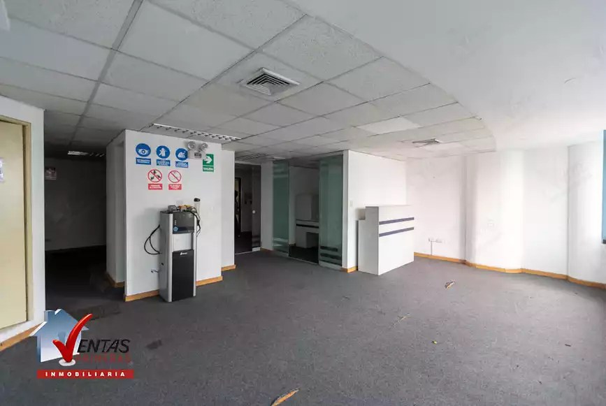 Alquilo Oficina en el centro de miraflores