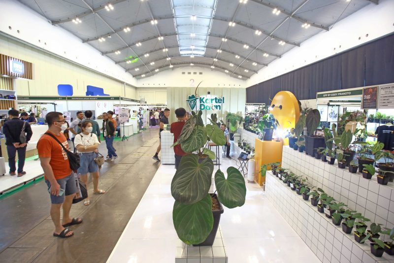 pameran FLOII