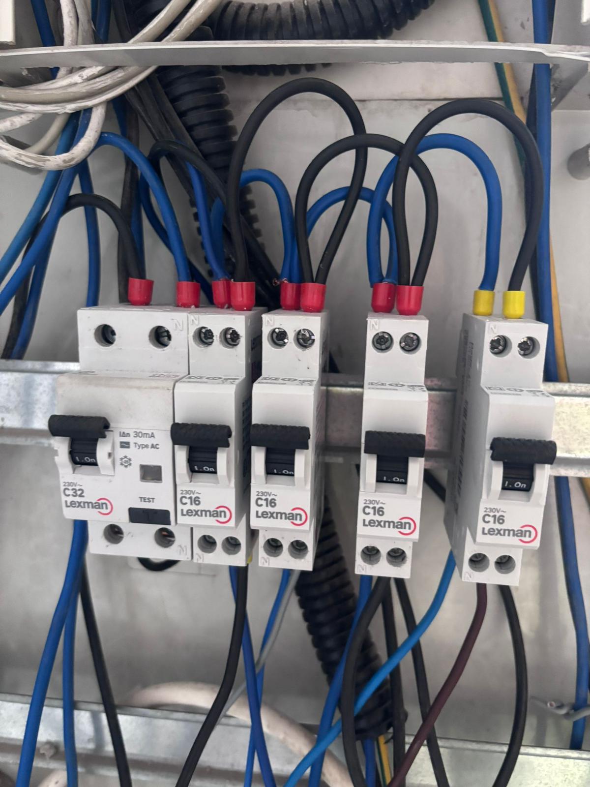 Elettricista pronto intervento Piemonte ricerca guasti elettrici