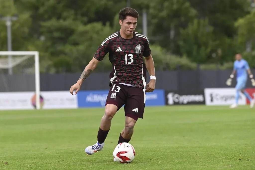 ¿Está lesionado? Revelan la gravedad del golpe que sufrió Rodrigo Huescas