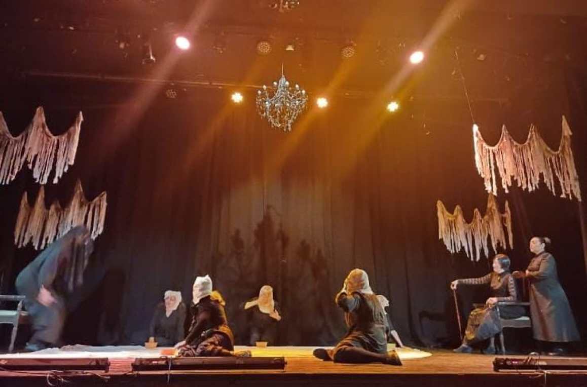La Casa de Bernarda Alba sacude a Cancún en el Teatro 8 de Octubre 5 La Casa de Bernarda Alba sacude a Cancún en el Teatro 8 de Octubre