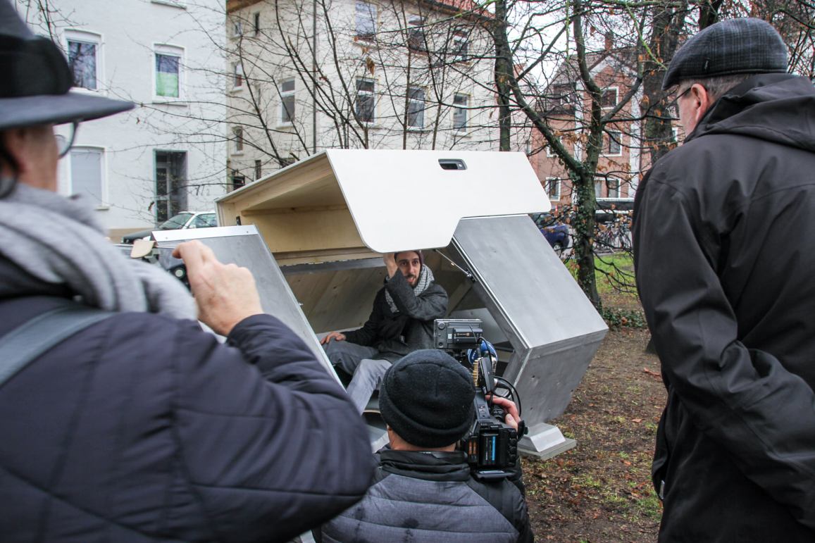 Alemania innova con cápsulas solares para refugiar a personas sin hogar 4 Alemania innova con cápsulas solares para refugiar a personas sin hogar