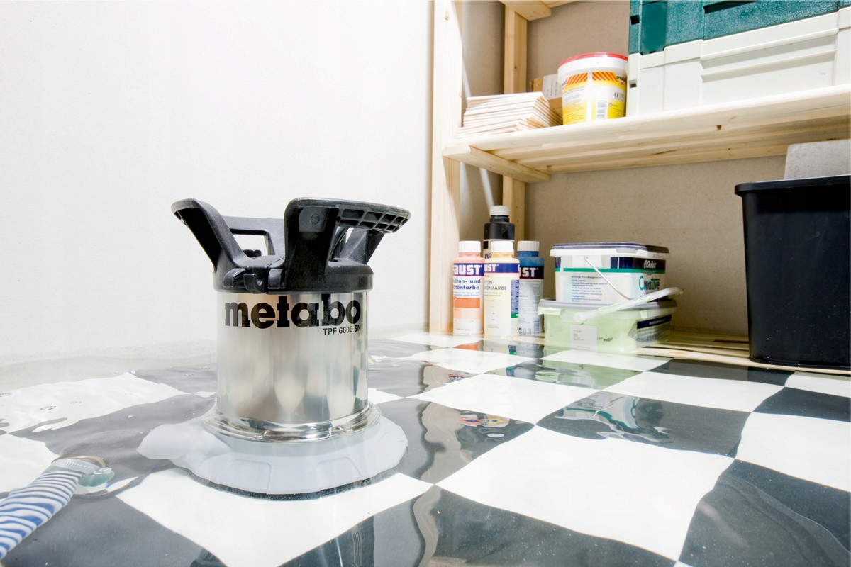 POMPA ZANURZENIOWA DO WODY CZYSTEJ METABO TPF 6600 SN 450W 6600l/h | 250660006 | 4003665502243