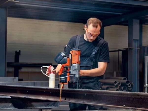 WIERTARKA MAGNETYCZNA AKUMULATOROWA FEIN AKBU 35 PMQW AS RDZENIOWA AMPSHARE | 71700461000 | 4014586898292