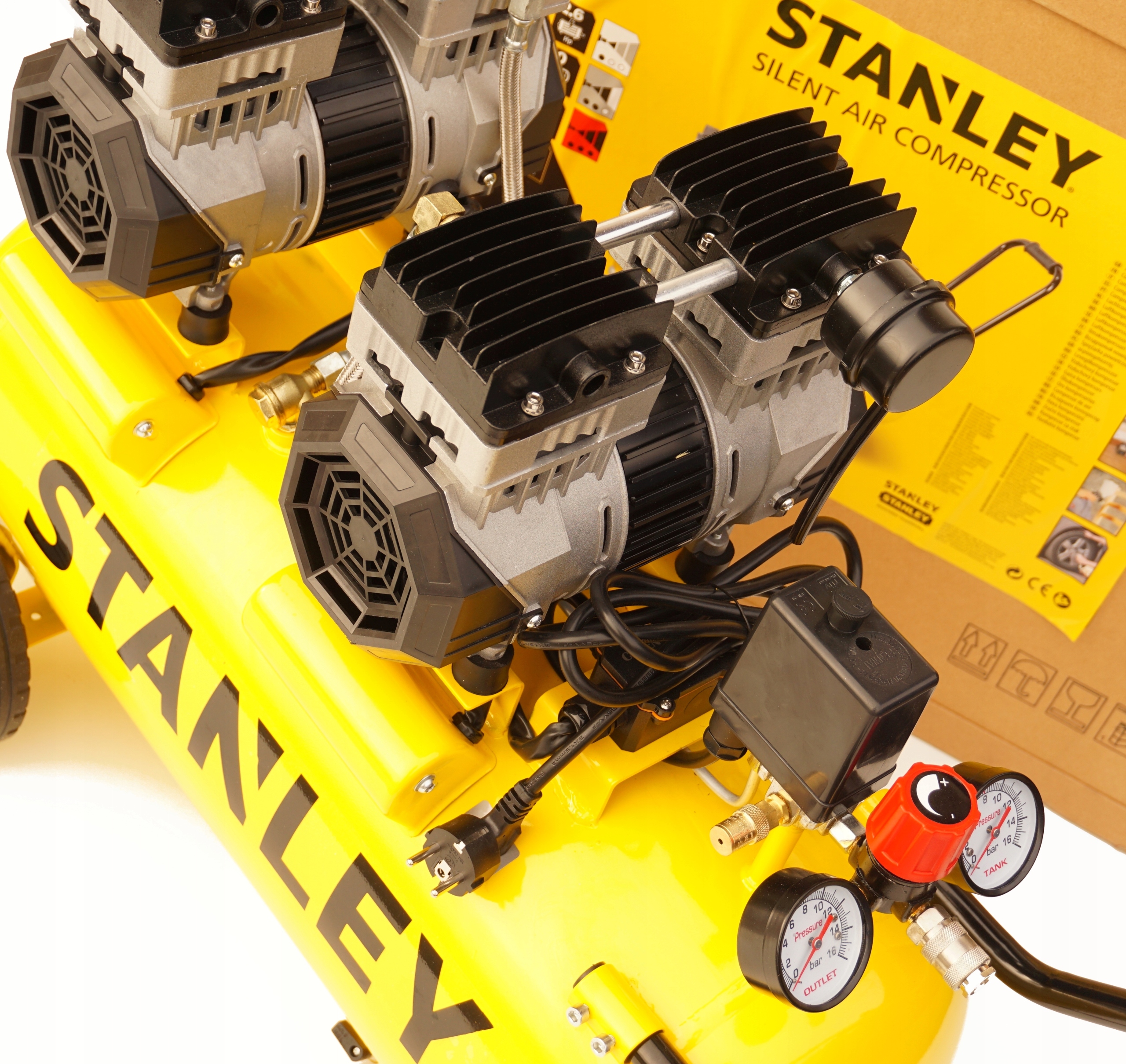 STANLEY KOMPRESOR BEZOLEJOWY 50L WYCISZONY 8 BAR 1900W STN708 | B2DC4G4STN708 | 8016738771527