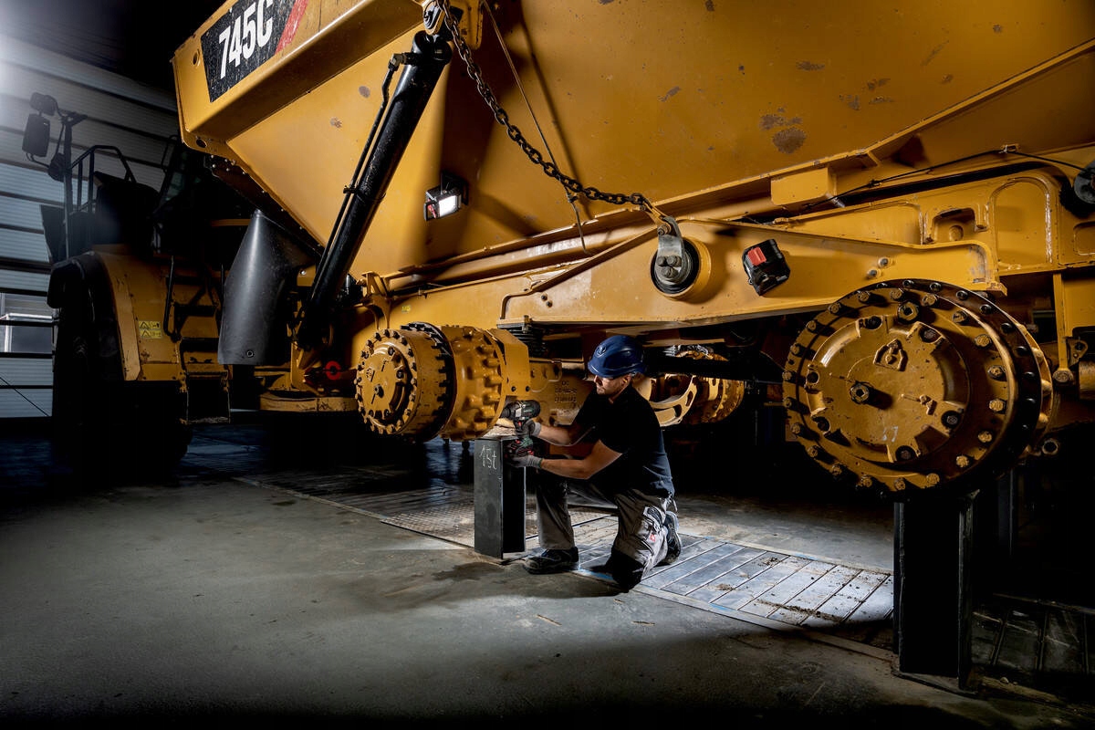 KLUCZ UDAROWY AKUMULATOROWY METABO SSW 18 LTX 1750 BL 18V 1750Nm 3/4" | 602402850 | 4061792202450