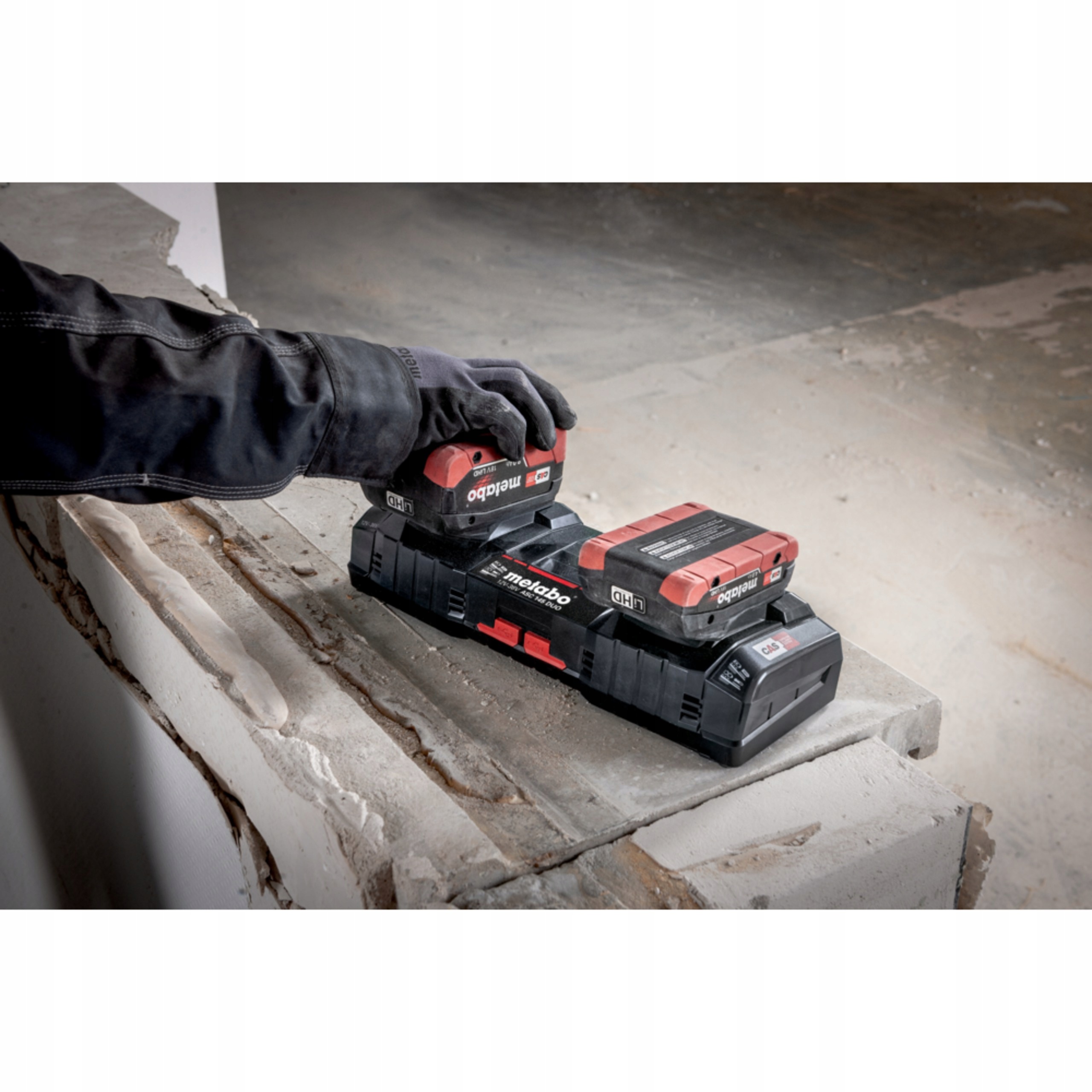 Szybka Ładowarka Podwójna Metabo ASC 145 DUO 12-36V AIR COOLED 2xUSB | 627495000 | 4061792179103