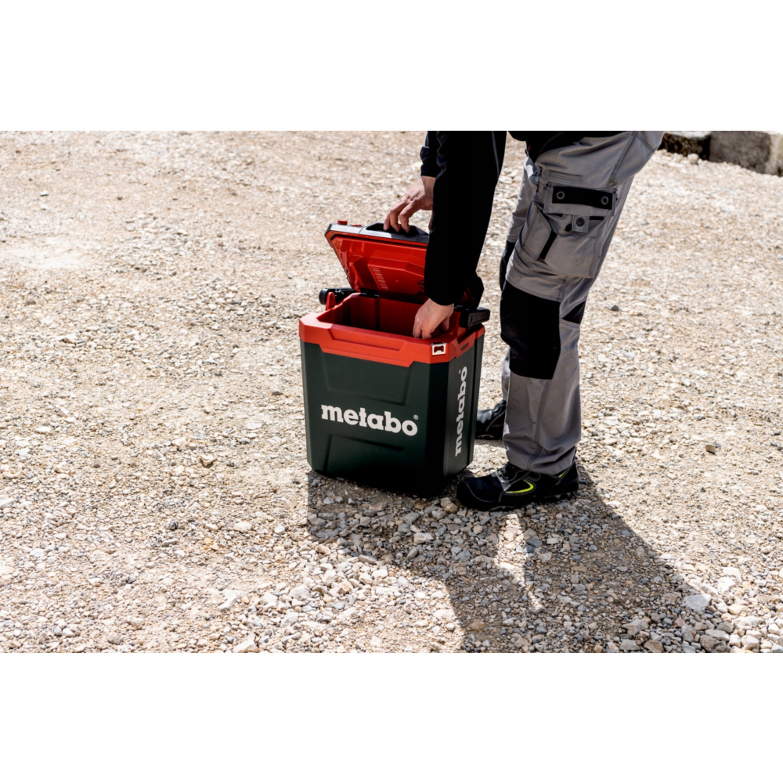 Lodówka Chłodziarka Akumulatorowa Metabo KB 18 BL 24L 18V 12V 230V | 600791850 | 4061792202870