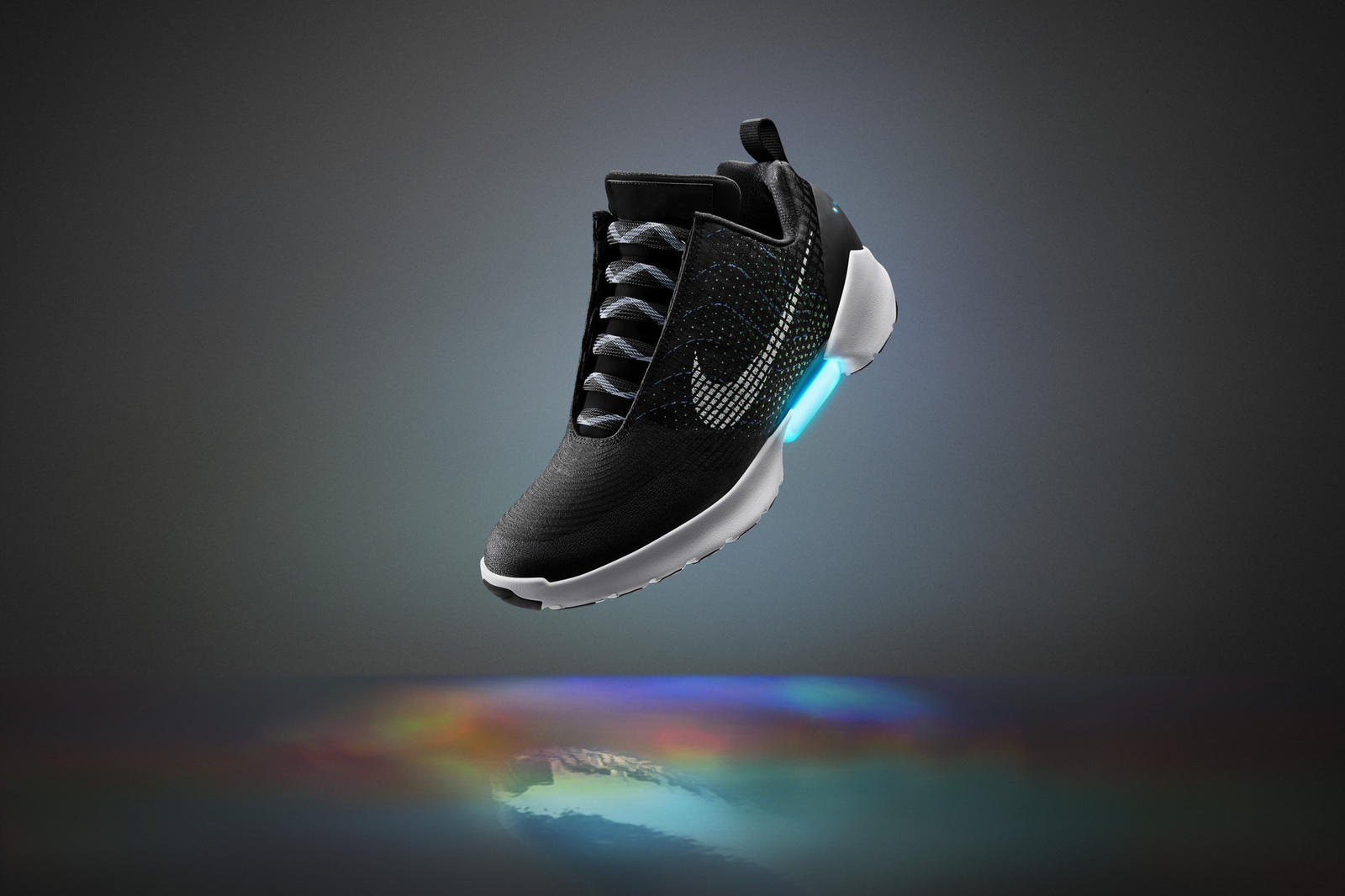 Hyperadapt 1.0, los tenis autoajustables de Nike \u003e VIATEC