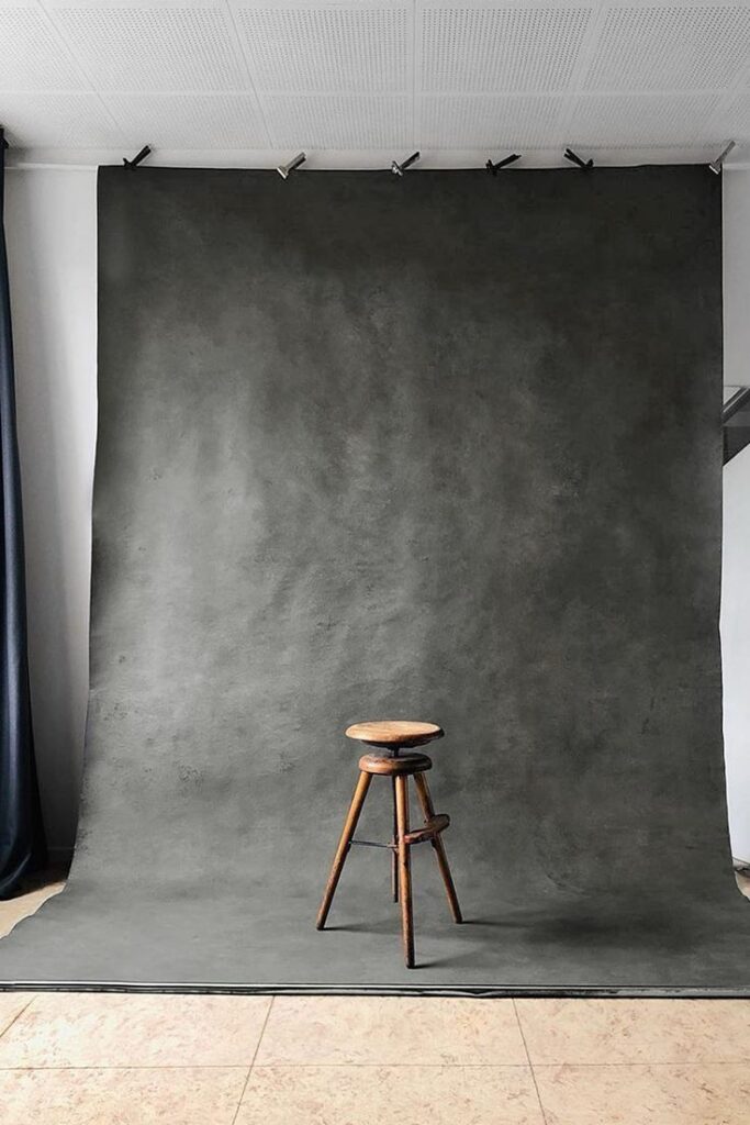 Which background is good for photography?, What color backdrop is best for photography?, What color is best for photography?, Which Colour is best for photo shoot?, What is the best color for photography walls?, What is the best color for professional backdrop?, What is the best background color for a professional photo?