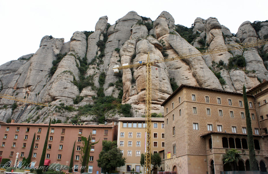 Маршрут включает посещение мощей святого василия острожского, церковного комплекса монастыря острог и. Ekskursiya V Monastyr Montserrat