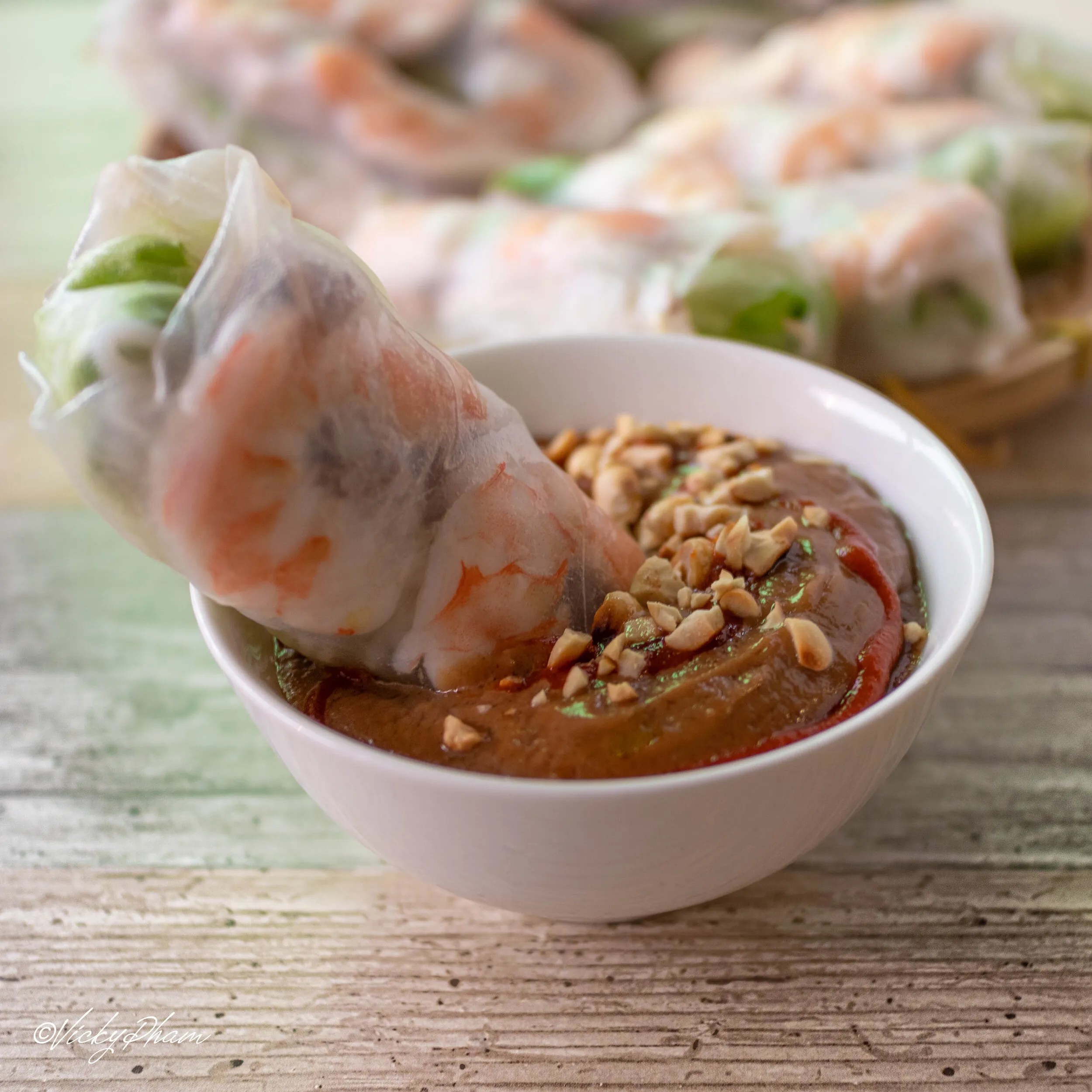 Vietnamese Peanut Dipping Sauce for Spring Rolls (Tương Chấm Gỏi Cuốn)