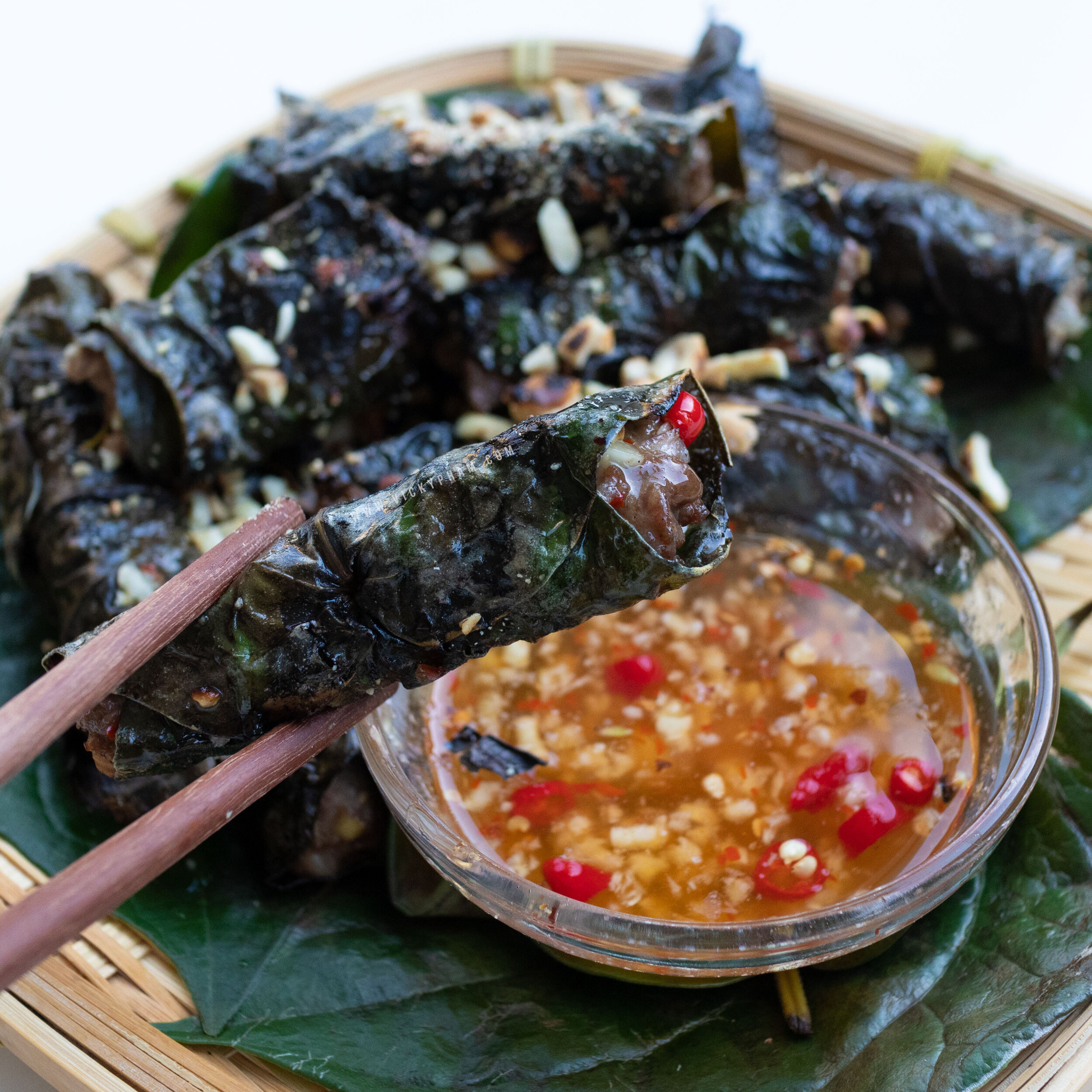 Vietnamese Grilled Beef in Wild Betel / Piper Lolot Leaves (Bò Nướng Lá Lốt)