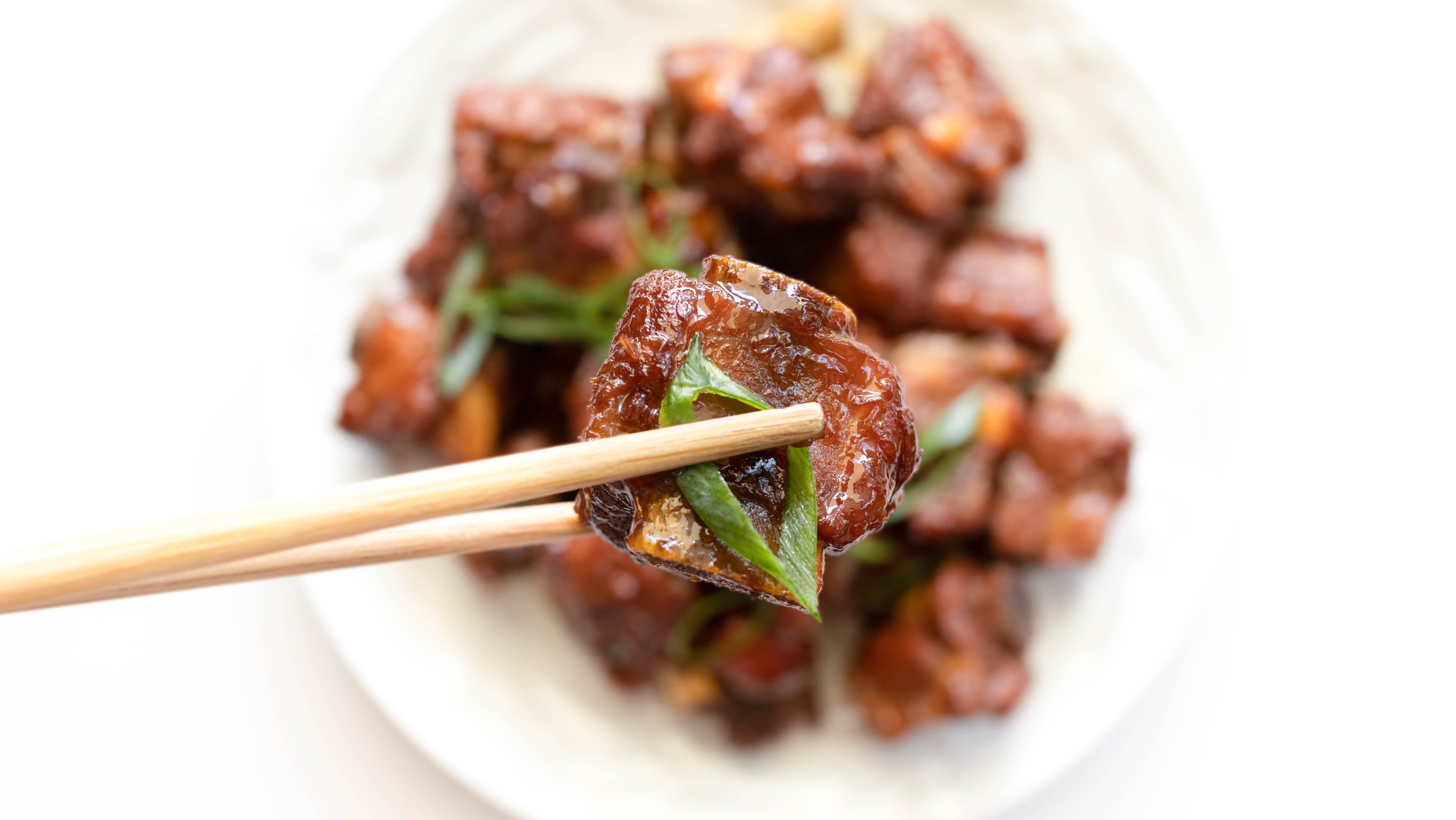 Vietnamese Caramelized Pork Spare Ribs (Suon Khia or Suon Ram Man)