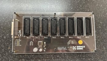 よっしーさんRGB SCART Switch 8入力2出力 gscart gscart Automatic 8:2 SCART switch w/ sync regeneration