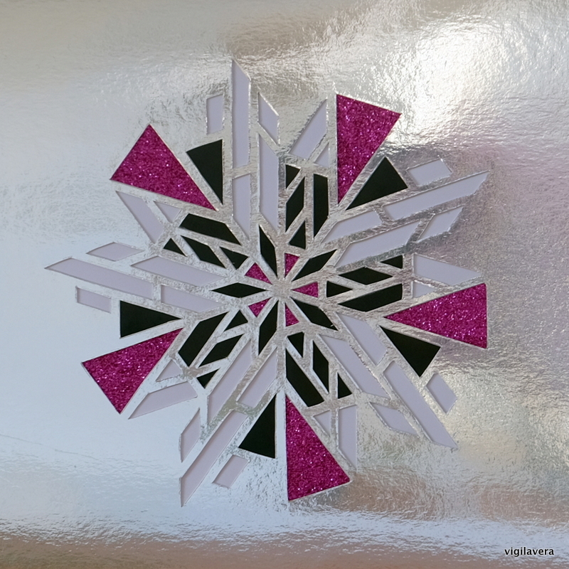 Mini-Penta-Pascal Synapse B (2017) 20x20 cm. SOLGT