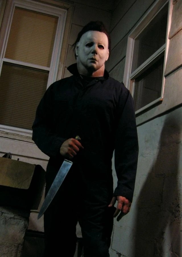 Advertisement trick or treat, smell my feet, give me something good to read? Michael Myers | Deadliest Fiction Wiki | FANDOM powered by