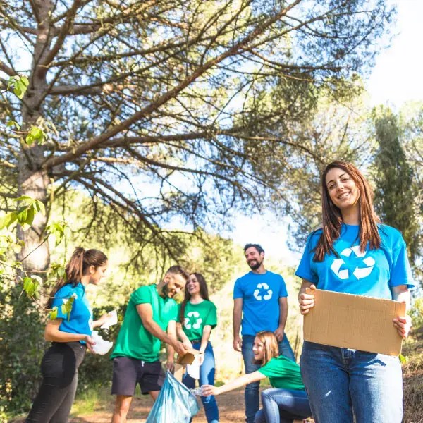 why study community services course with viite