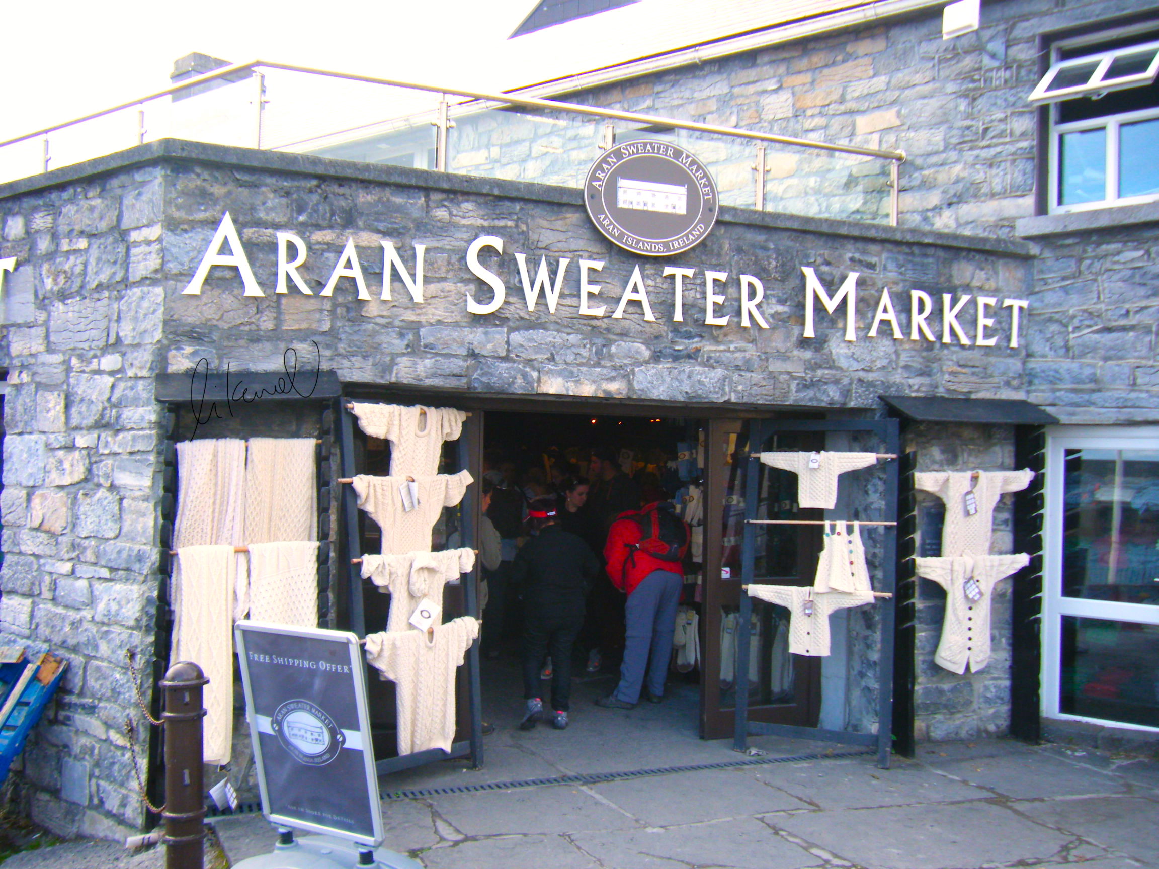 アランセーターは名物。