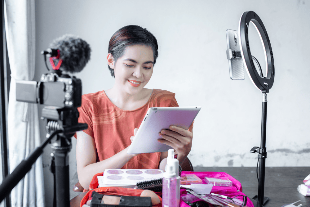Kerja Sama KOL, Apa Tanggung Jawab Brand secara Hukum?