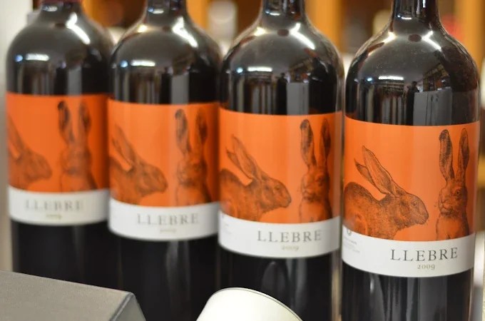 Botellas y productos en Vinyes Nobles