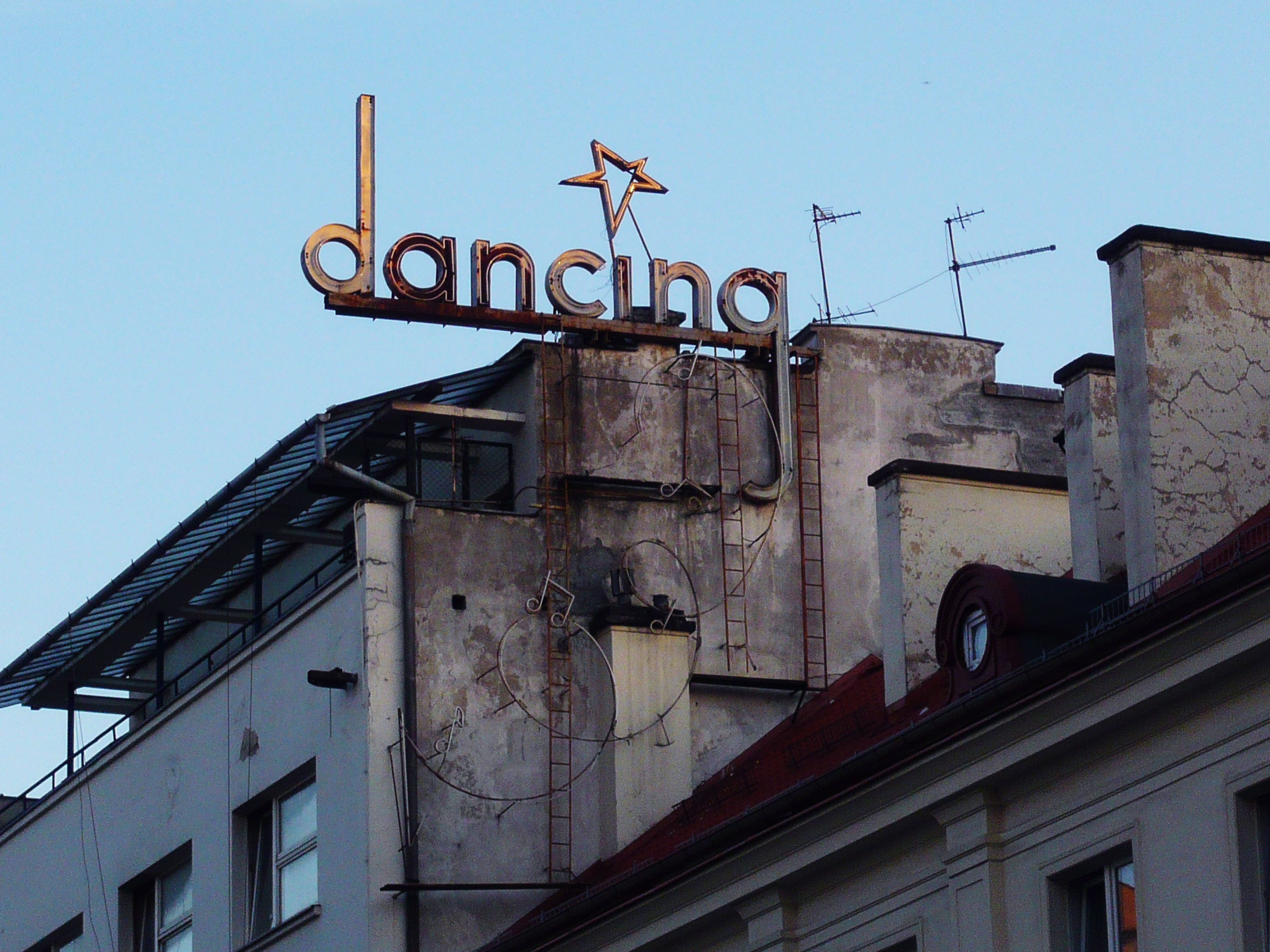 q_dancing_warschau