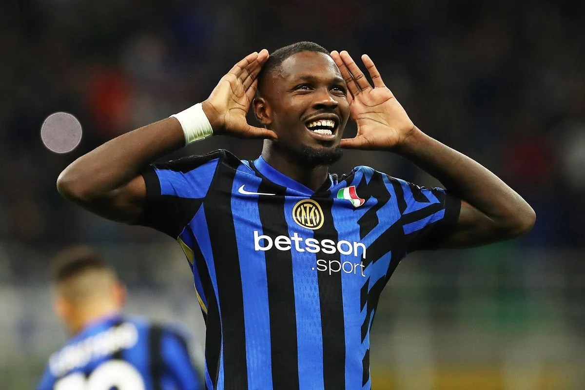 Chivu perde la voce, la panchina parla per lui: Carlos Augusto e Bonny ribaltano il Bologna