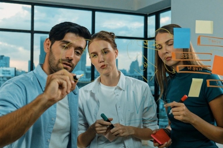 Banking (Industries)