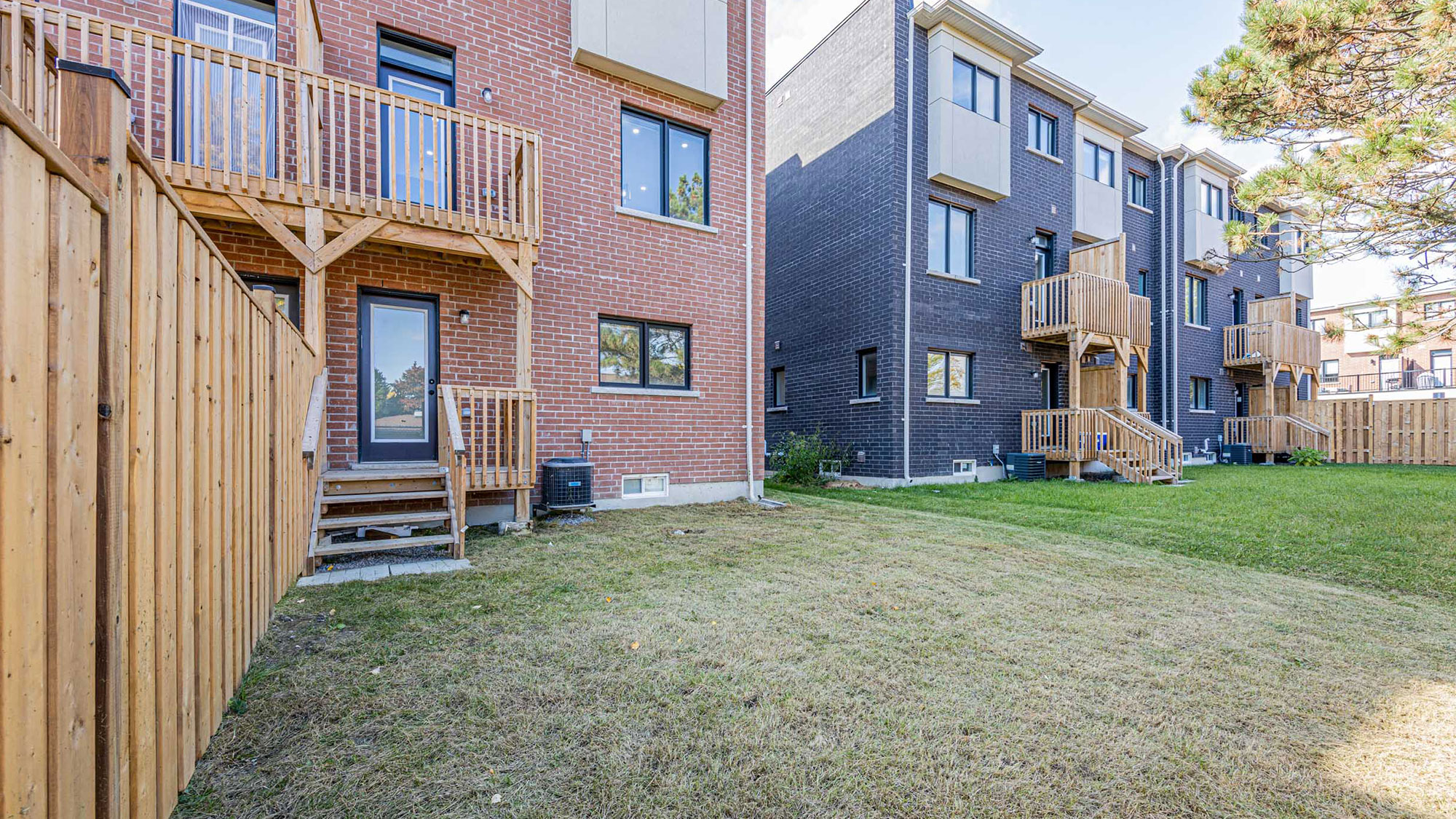 976 kicking horse path virtual tour by online open house of the property