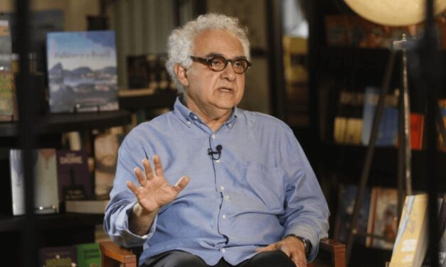 Escritor Milton Hatoum é eleito para a Academia Brasileira de Letras