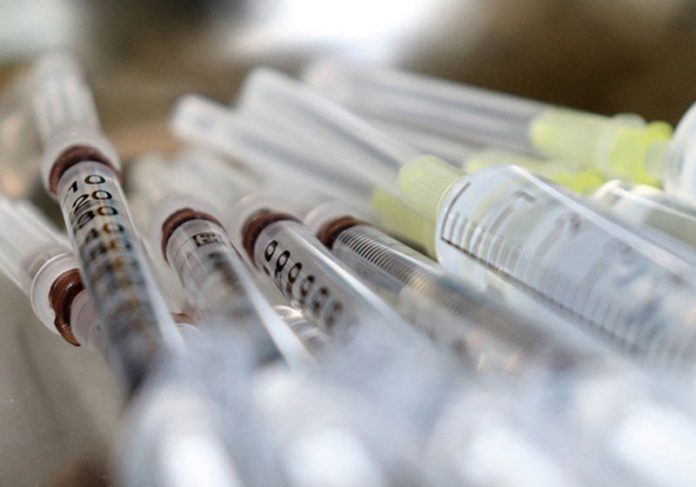 inflamação no coração de vacinados,vacina da pfizer miocardite