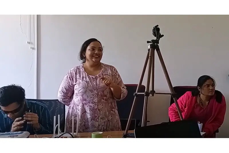 Annie device demo session