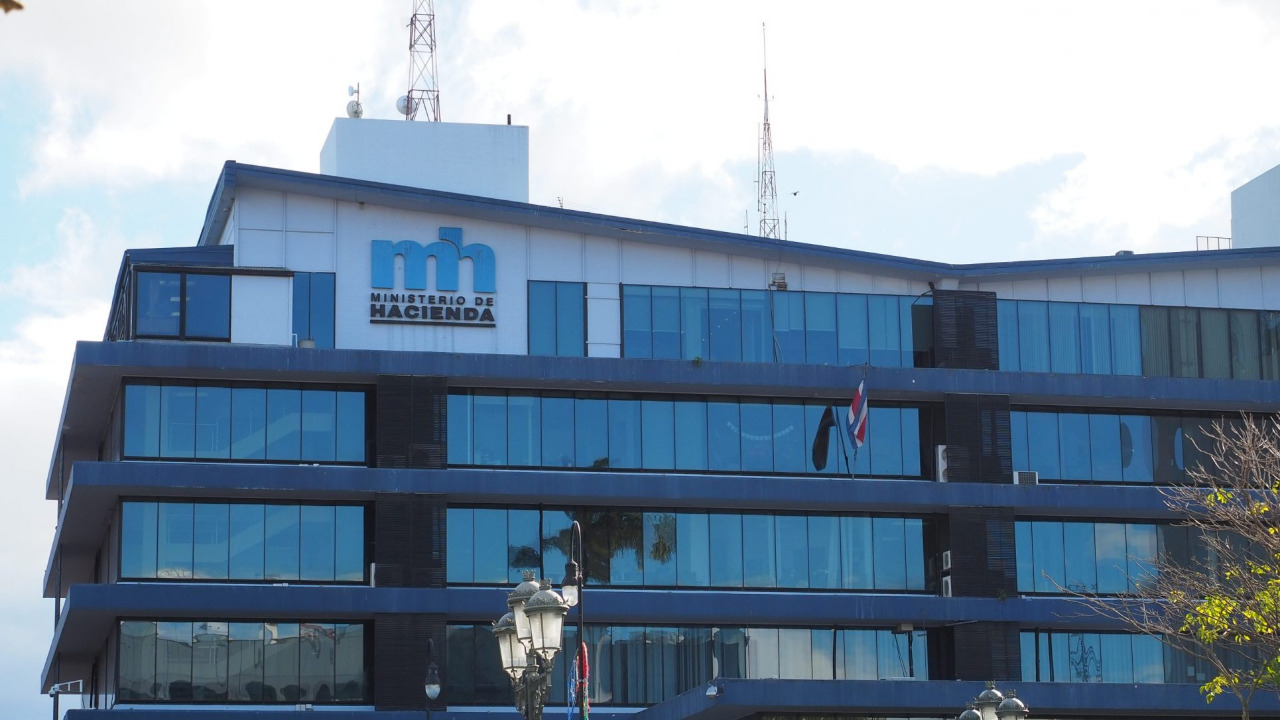 Costa Rica reporta un superávit primario de 1,4% gracias a contención del gasto