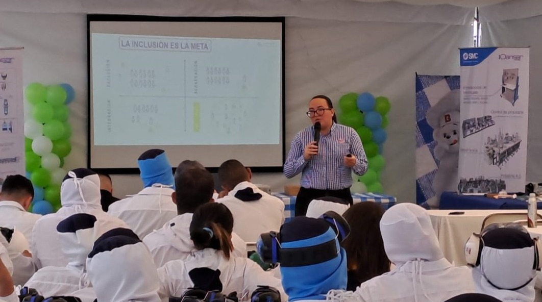 BIMBO LE APUESTA A LA INCLUSIÓN EN ALIANZA CON LA  UNIVERSIDAD DE COSTA RICA