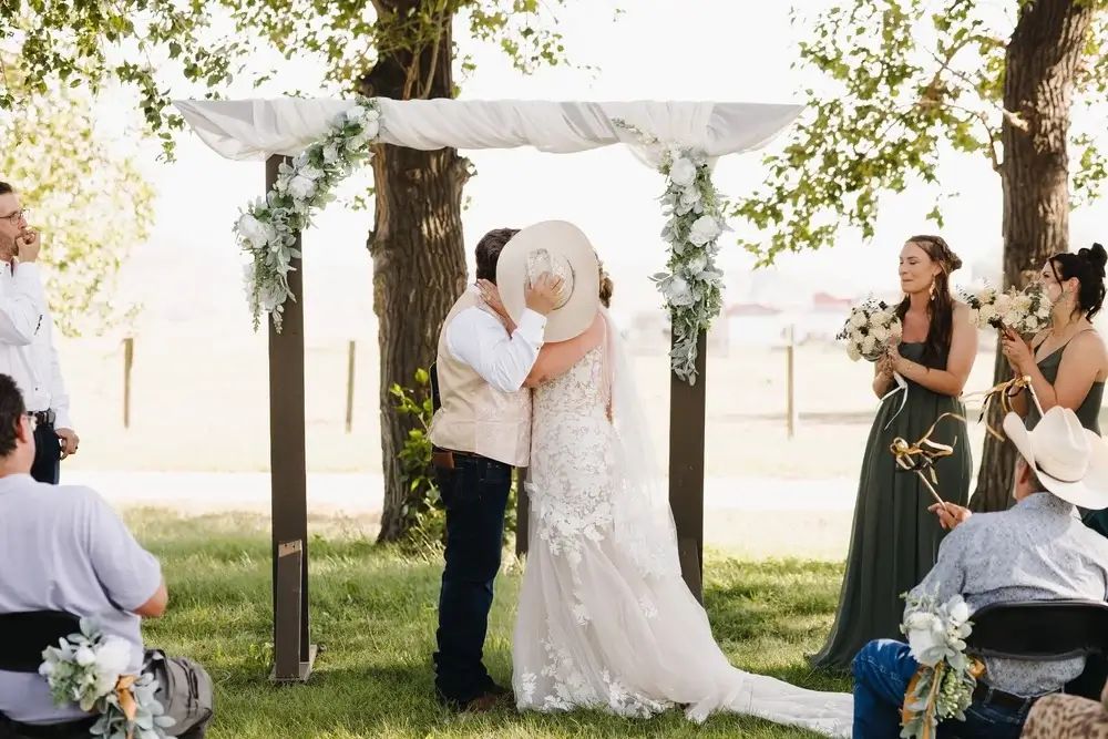 Wedding Guide to Buffalo, Wyoming