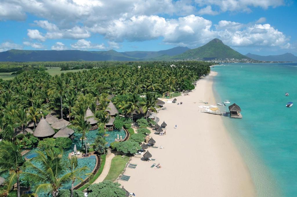 Plage vue du ciel Hotel La Pirogue