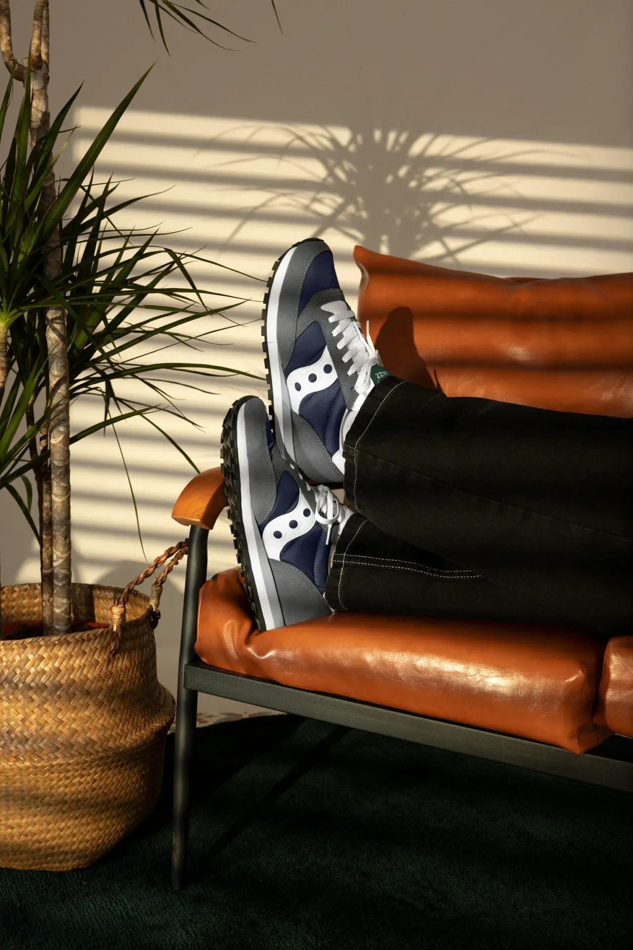 Retouching for Saucony Trainers