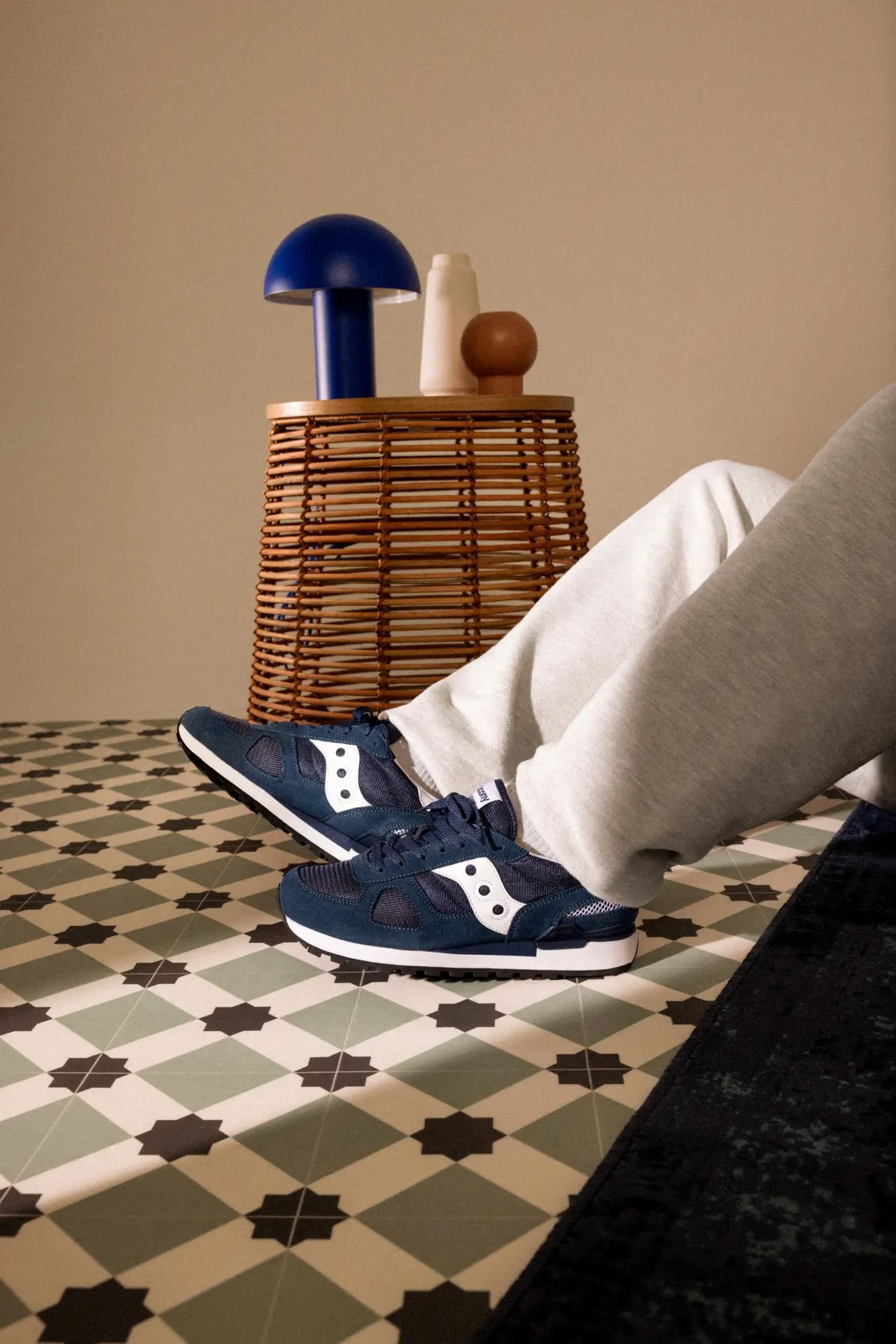 Retouching for Saucony Trainers