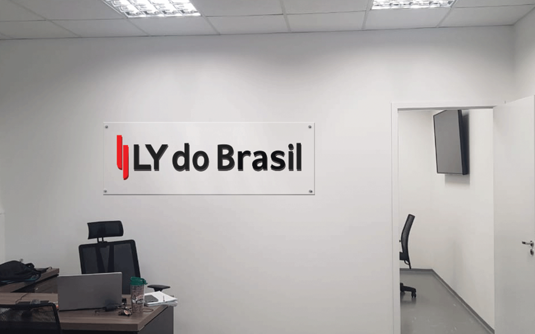 Ly do Brasil – Comunicação Interna: Mix de Comunicação, projeto da Visualy Publicidade