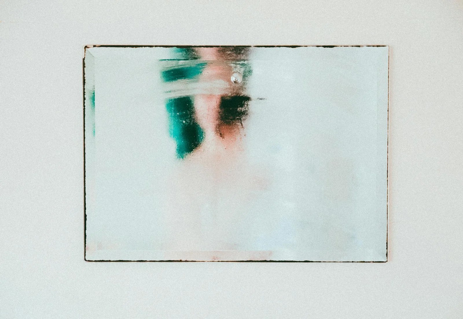 mirror with condensation