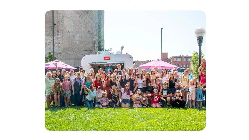 Plexus cierra su gira de verano con 15.300 asistentes y comida donada en Puerto Rico