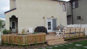 Calgary Landscaping Renfrew Backyard