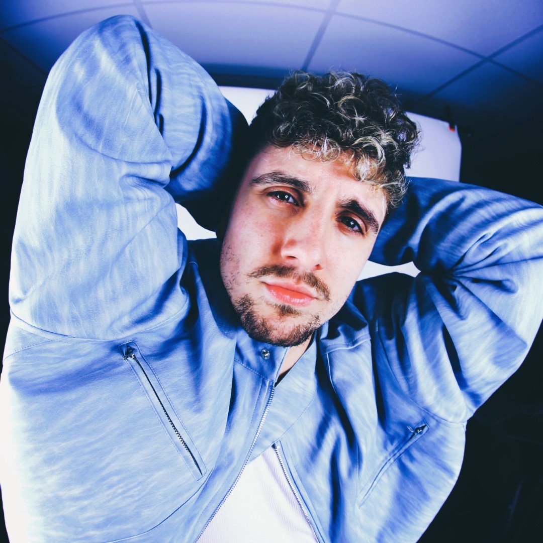 Stacks of Sounds: Anthony Winters' "Caviar Pancakes" Delivers