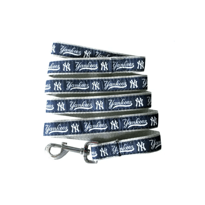 Correa de paseo con diseño de los Yankees para perros
