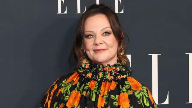Melissa McCarthy reveals her theory on who killed JonBenét Ramsey as she prepares to play her mum